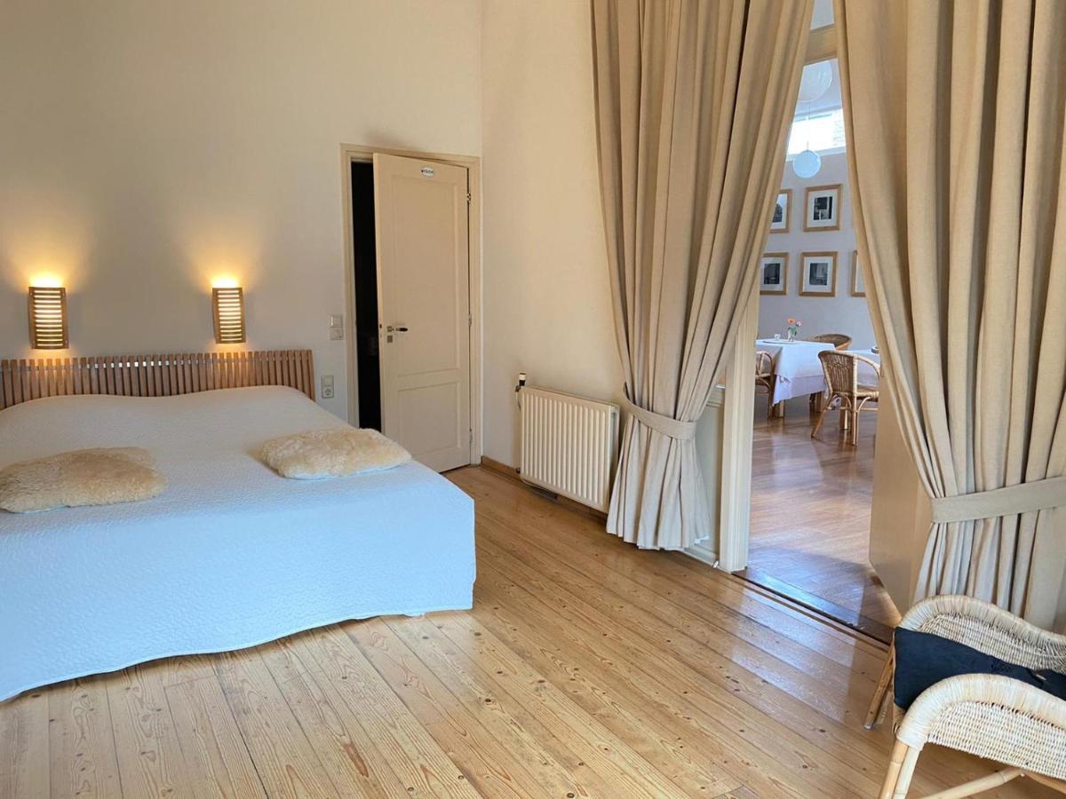 Hotel Het Oude Postkantoor Брумен Екстериор снимка